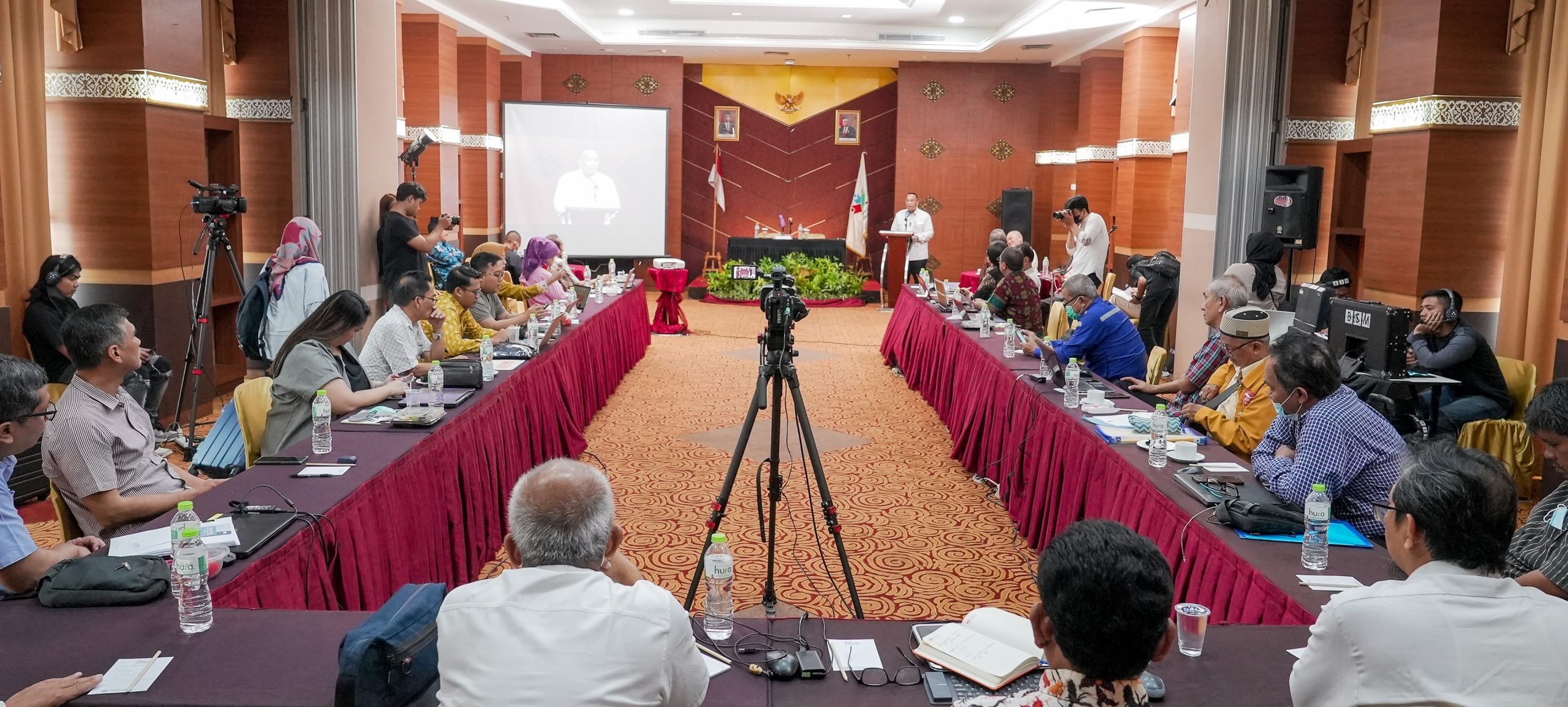 LIVE STREAMING PEMBUKAAN PELATIHAN ASESOR LIVE STREAMING PEMBUKAAN PELATIHAN ASESOR
